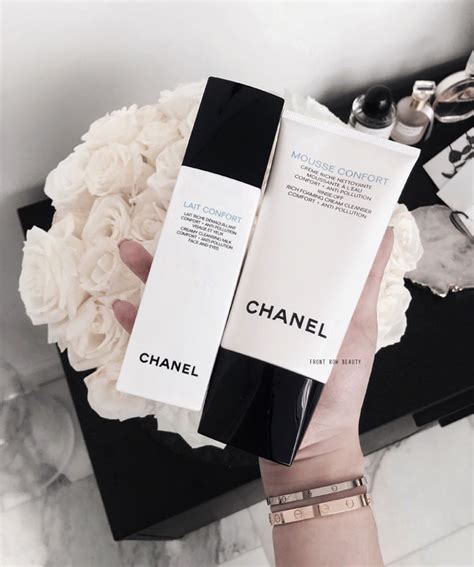 chanel face makeup remover review